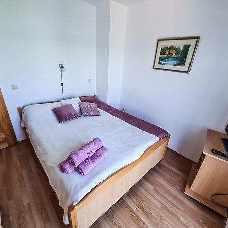 Apartment Hrastov Солине Экстерьер фото